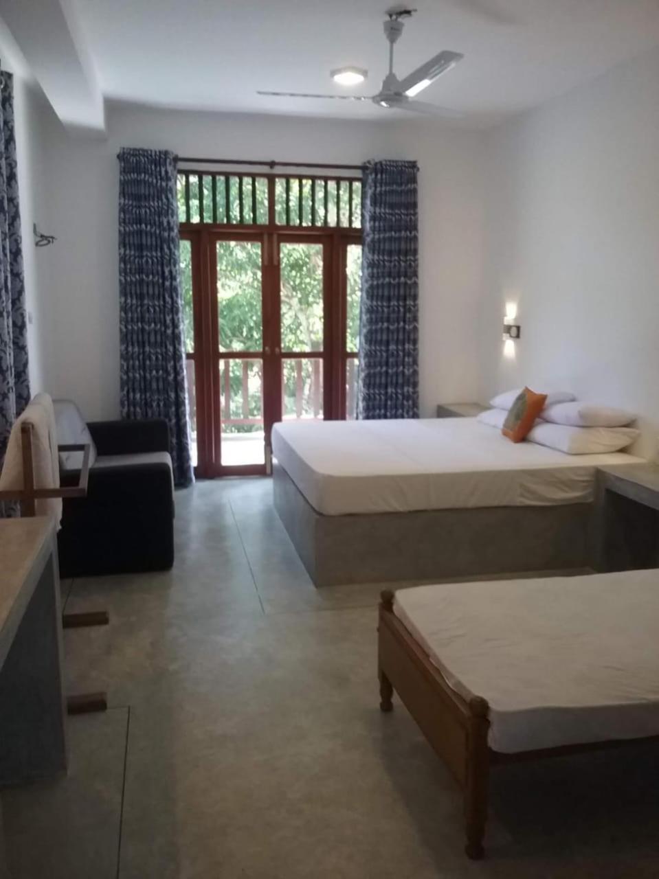 New Villa Unawatuna Esterno foto